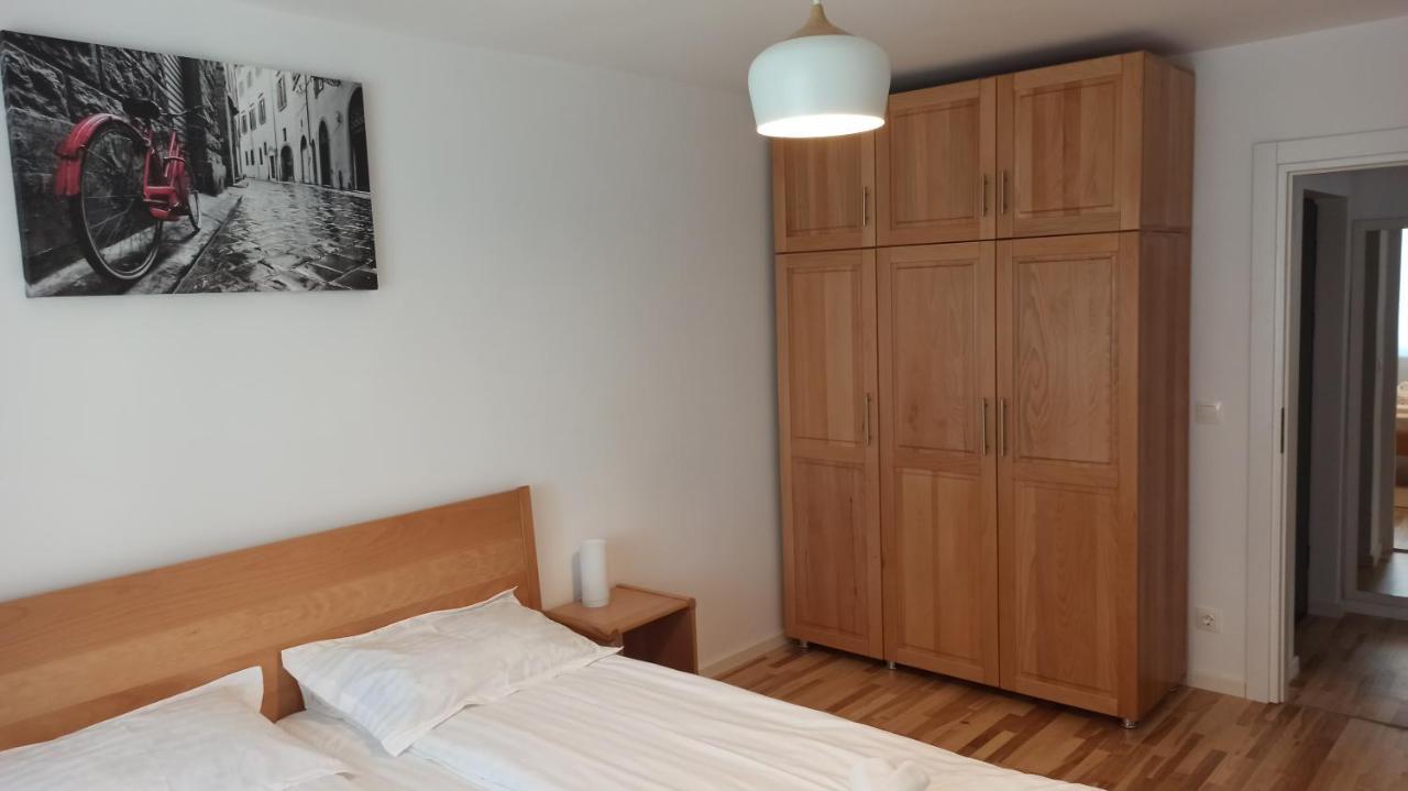 Chrysanthemum Appartement Sighişoara Buitenkant foto