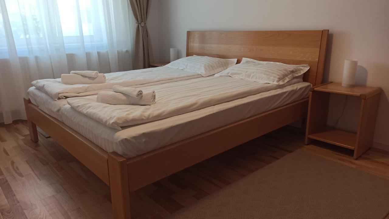 Chrysanthemum Appartement Sighişoara Buitenkant foto
