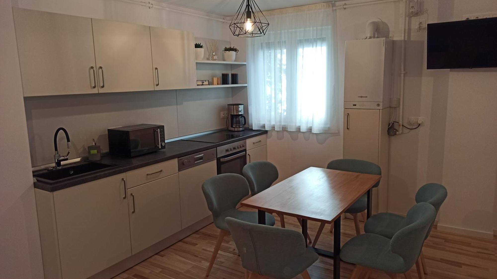 Chrysanthemum Appartement Sighişoara Buitenkant foto